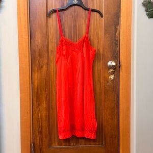 Vintage Red Lace Trim Chemise Full Slip M/L